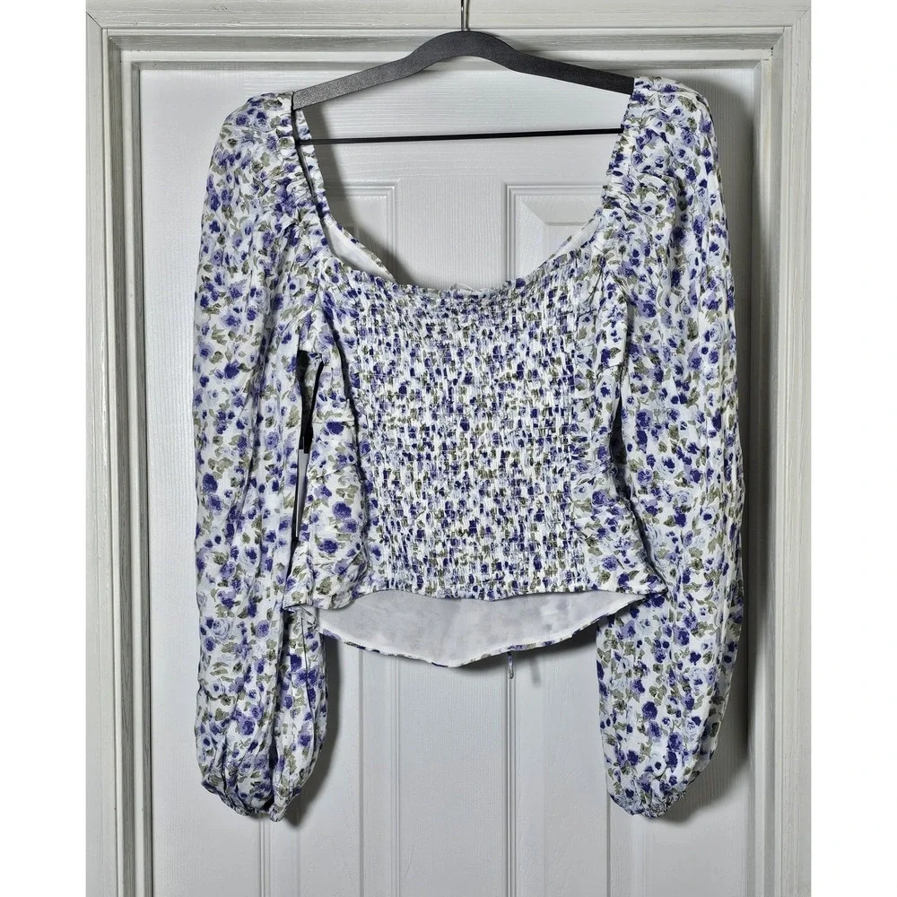 ASTR The Label Tivera Puff Long Sleeve Top Size Large Floral Tie Front